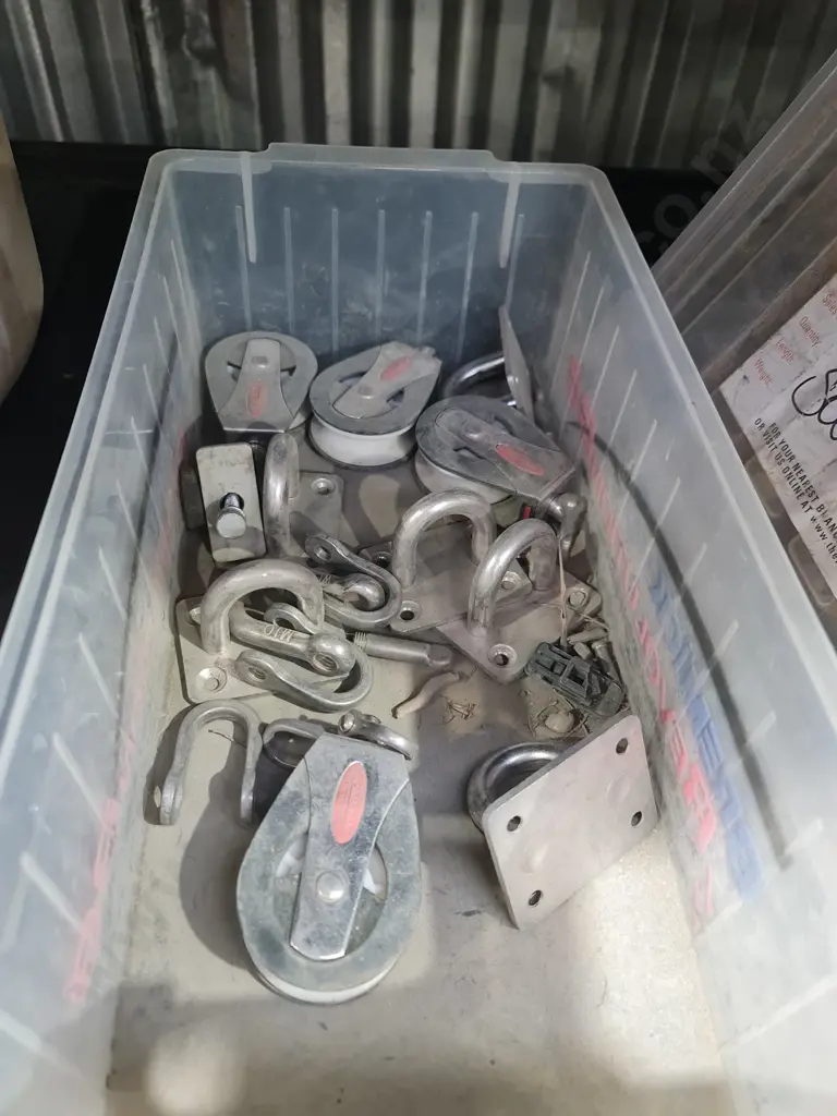 Plastic Bin with Pulleys, Shackles and Eye plates Image 1++