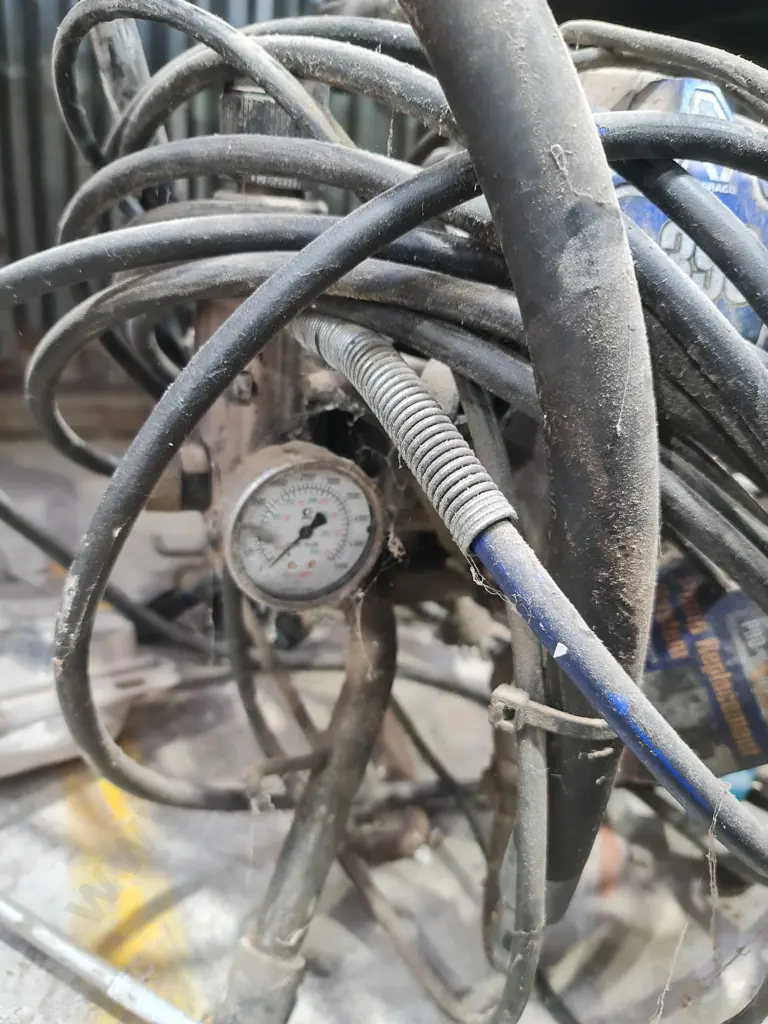 Graco Sprayer Image 1++