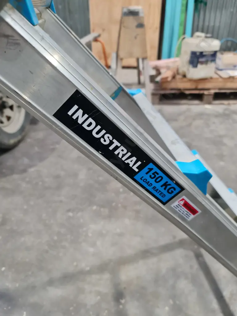 Easy Access Ladder Image 1++