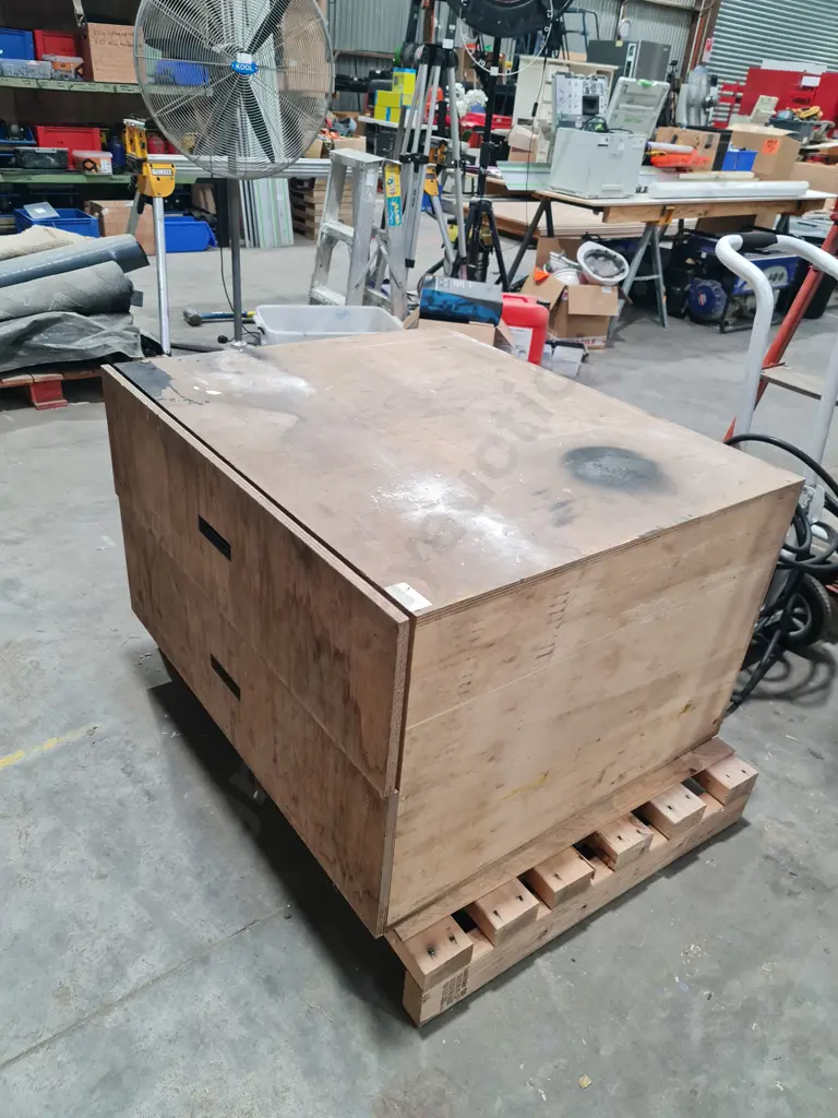 Custom Wooden Tool Box Image 1++