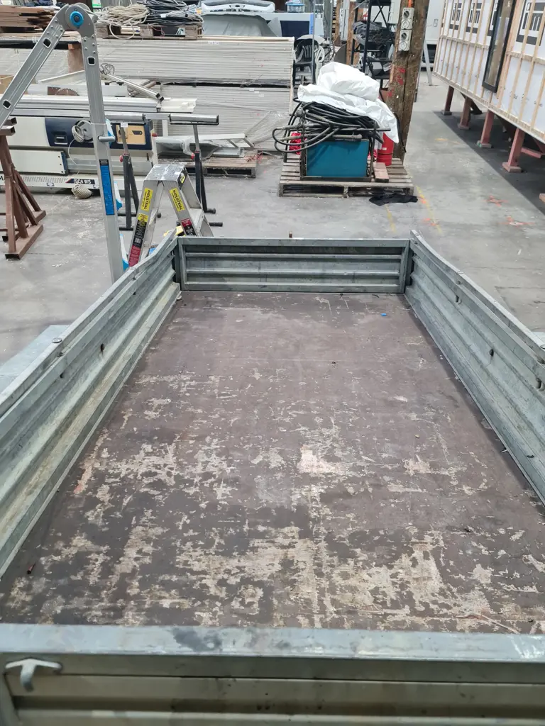 Roadline 2014 Trailer Image 1++