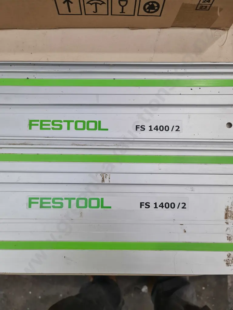 Guide Rails Image 1++