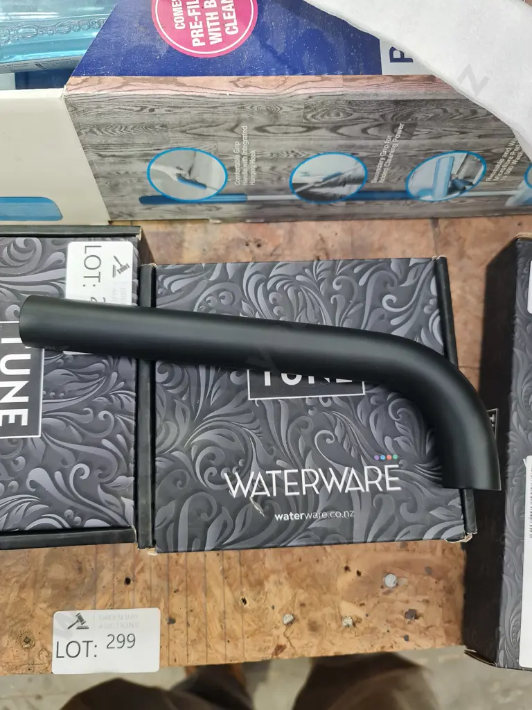 Bath spout Image 1++