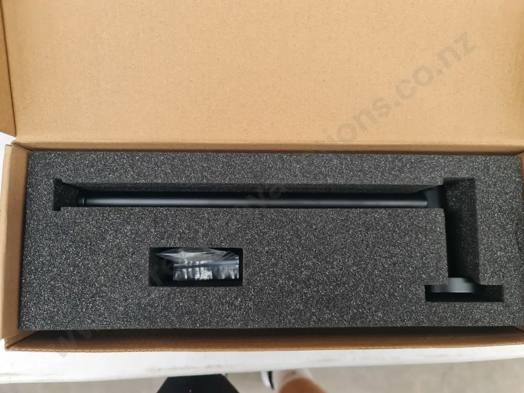 Multipurpose holder Image 1++