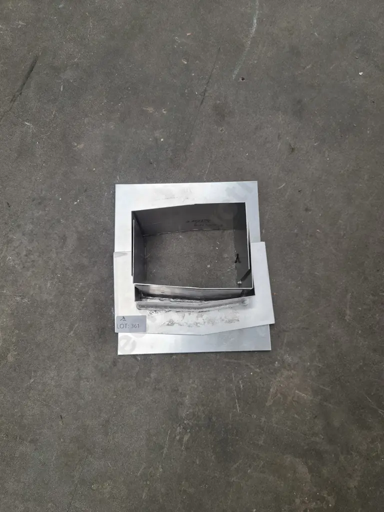 Metal flashing Image 1++