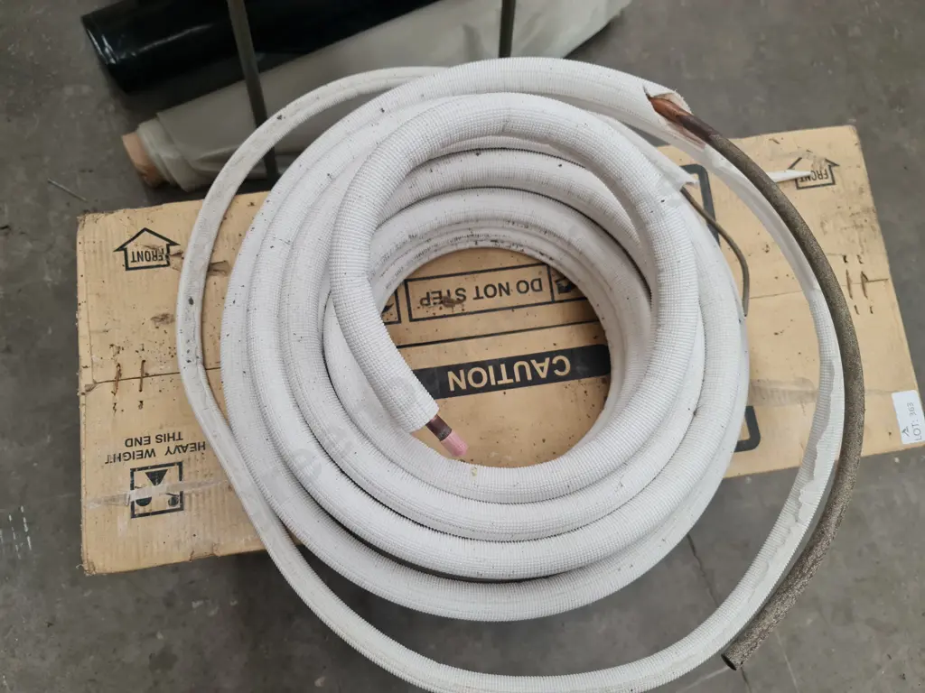 Air conditioner unit Image 1++