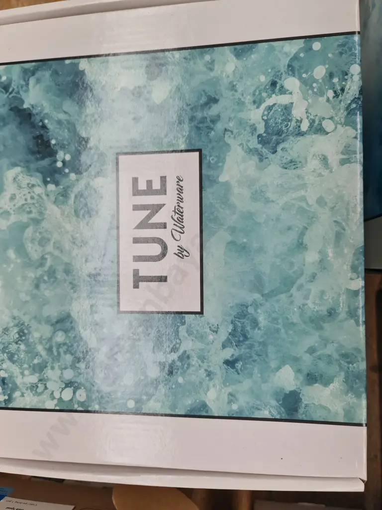 Basin mixer Image 1++