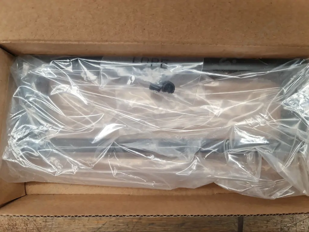 Shower Handle Image 1++