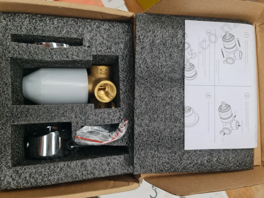 Shower Mixer Image 1++