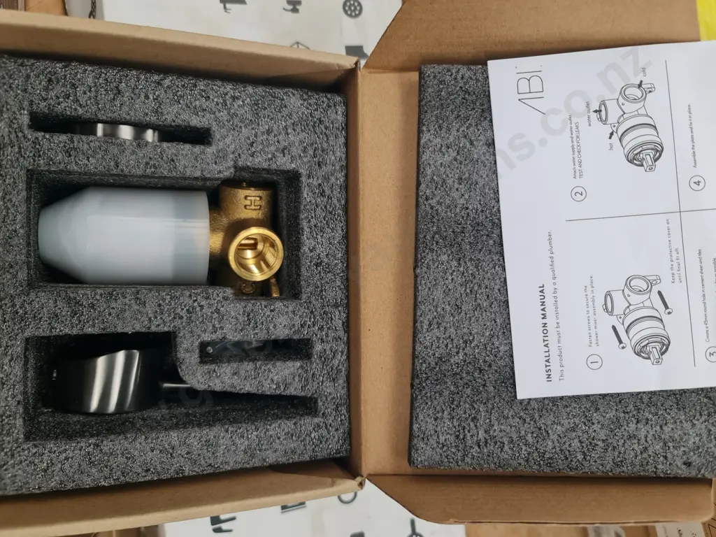 Shower Mixer Image 1++