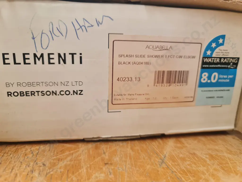 Shower head and hose Image 1++