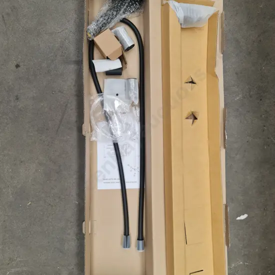 Shower head and hose