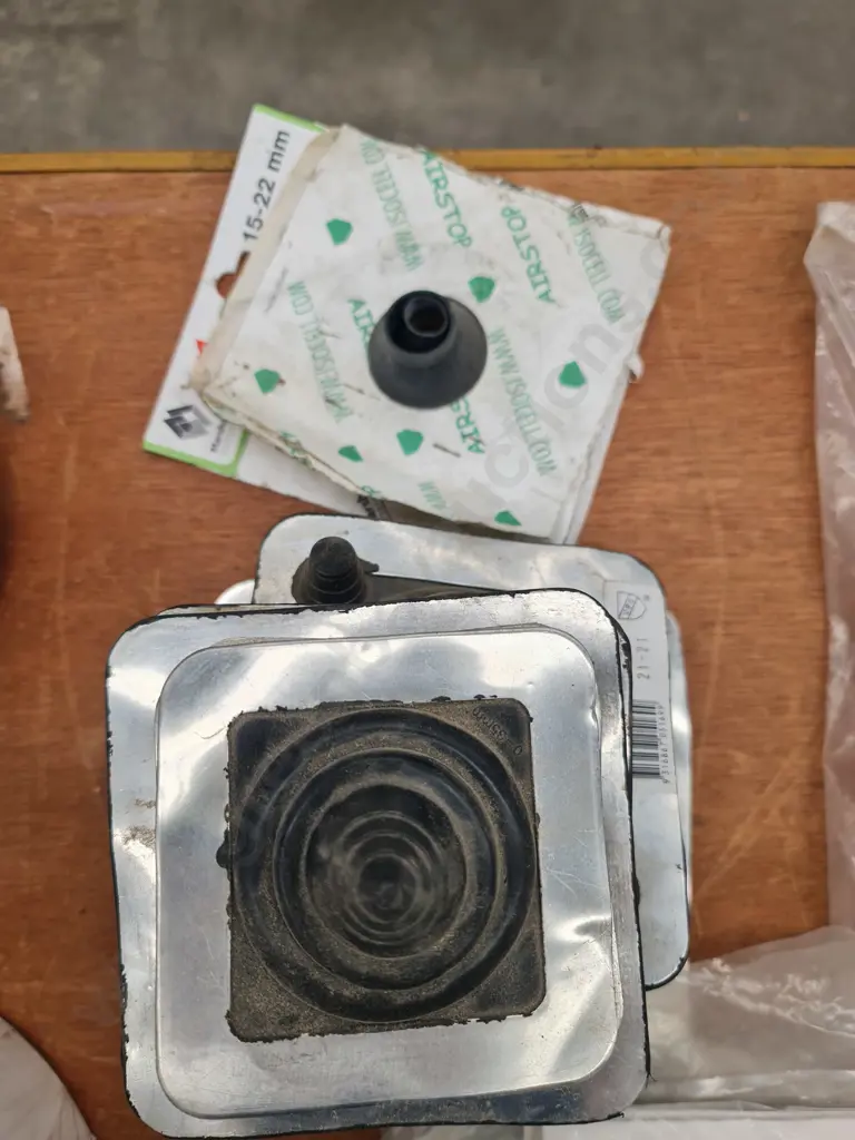 Penetration seals Image 1++