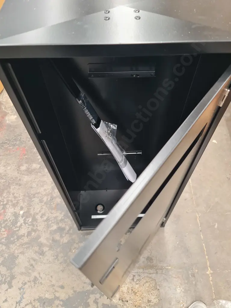 Rinnai Infinity Metal Recess Box Image 1++