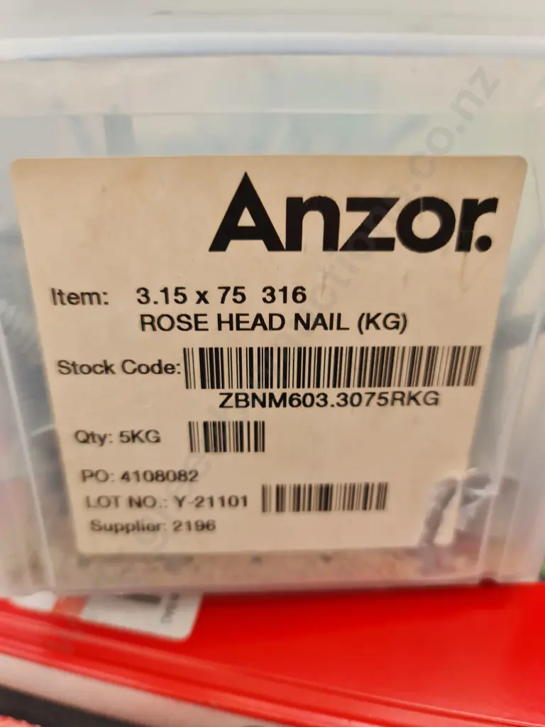 Assorted Fasteners Image 1++