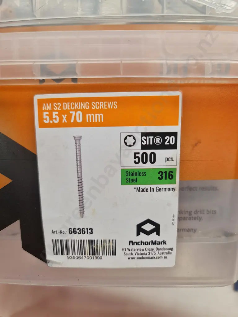 Assorted Screws and Nails Image 1++