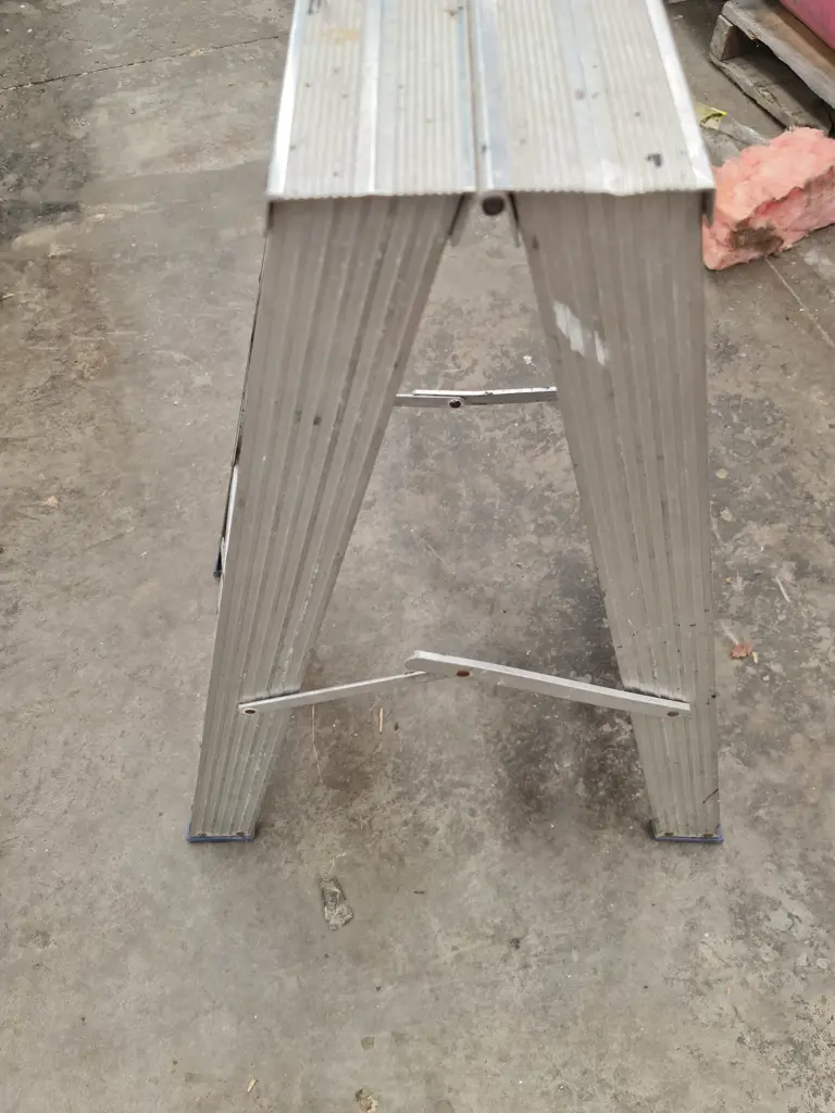 Buddy Step Ladder Image 1++