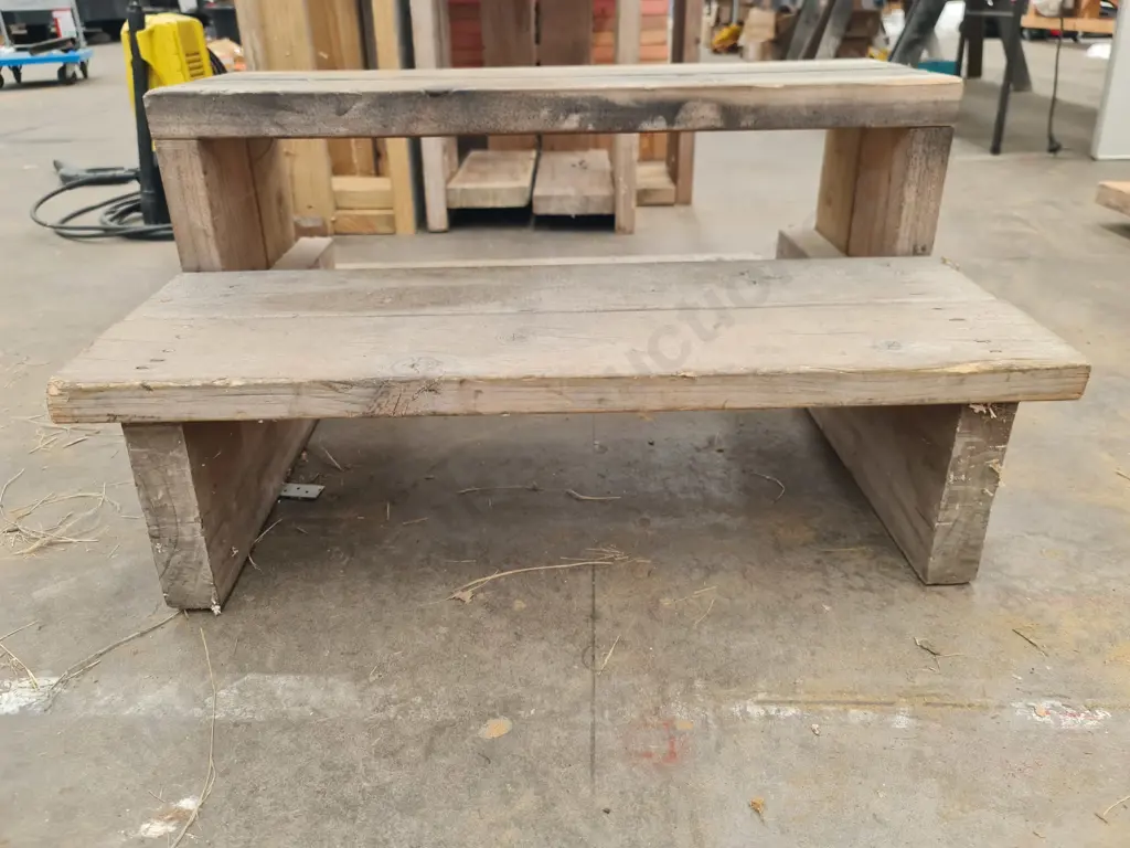 Wooden Steps Image 1++