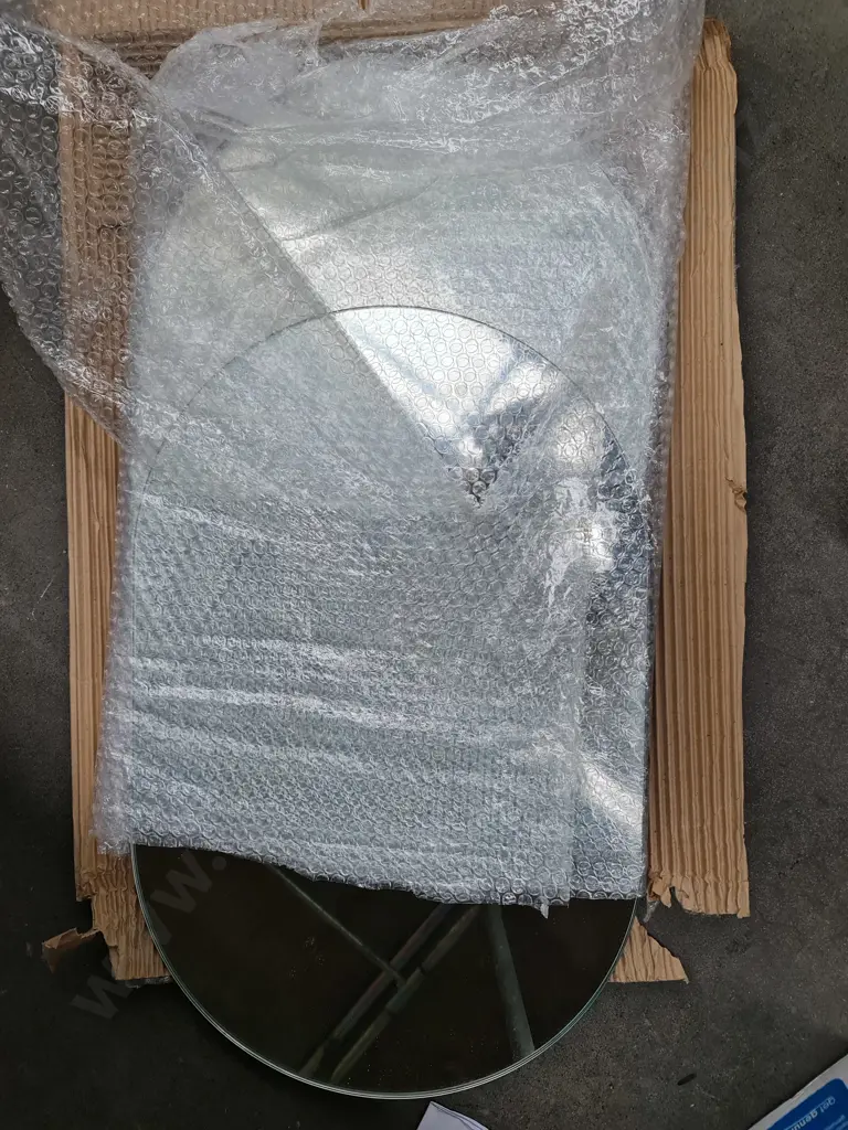 Oval Mirrors Image 1++