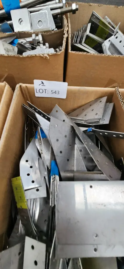 Stainless Steel Hardware Image 1++