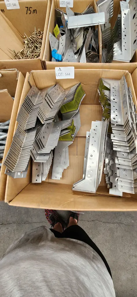 Stainless Steel Hardware Image 1++