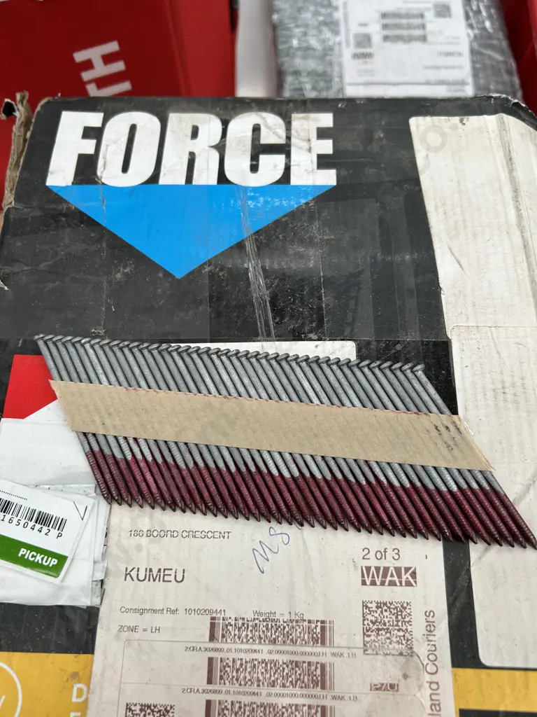 Force Collated Nails Image 1++