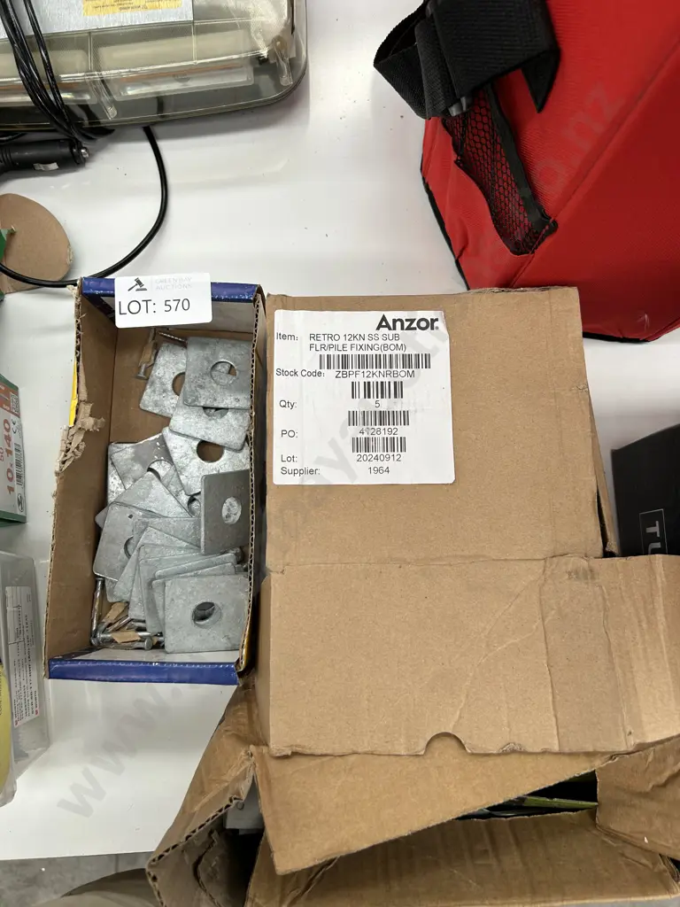 Assorted Construction Hardware Image 1++