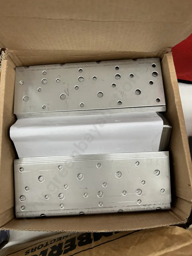 Assorted Construction Hardware Image 1++