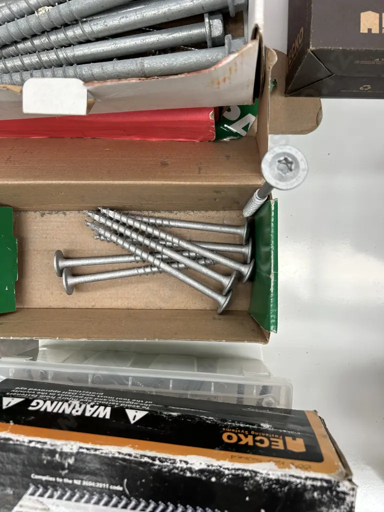 Assorted Fasteners Image 1++