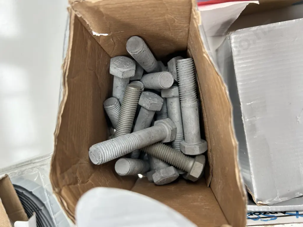 Assorted Nuts and Bolts Image 1++