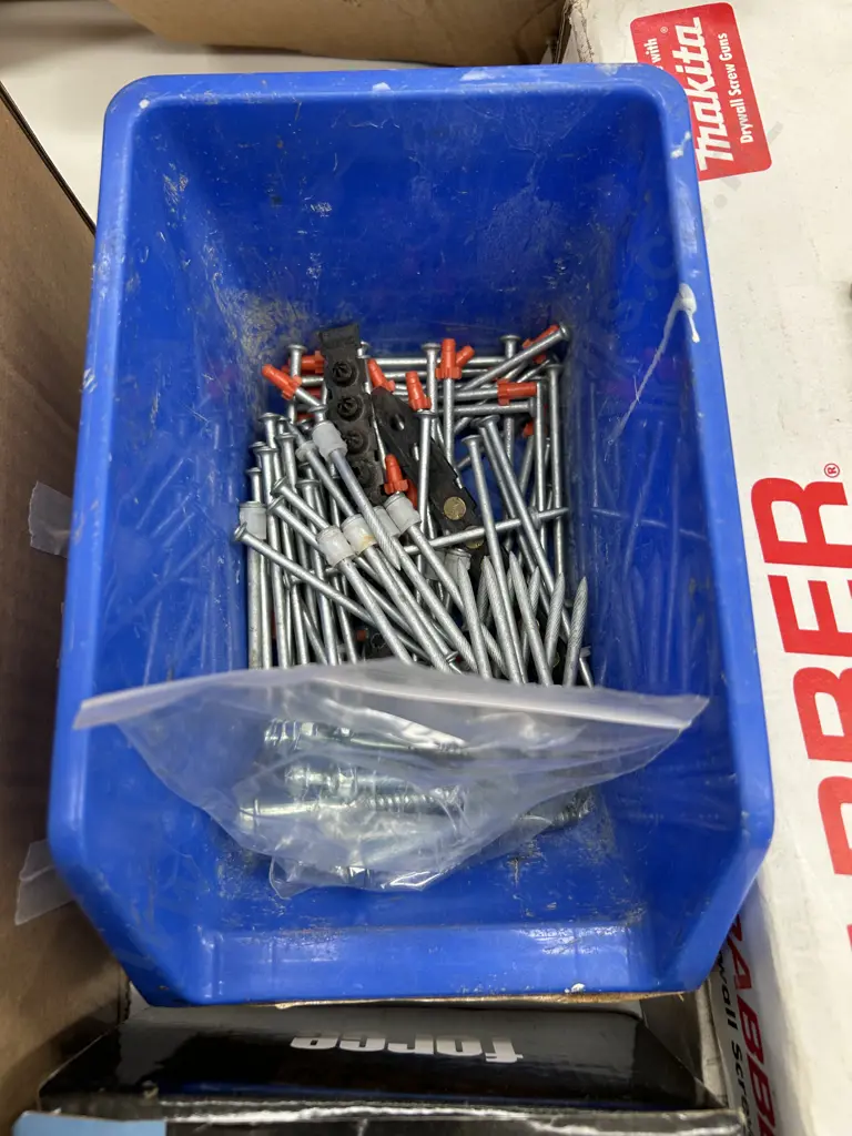 Assorted Fasteners Image 1++