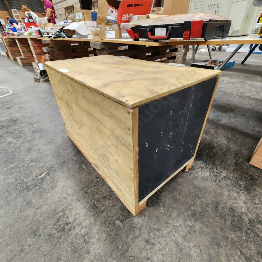 Custom Wooden Tool Box Image 1++