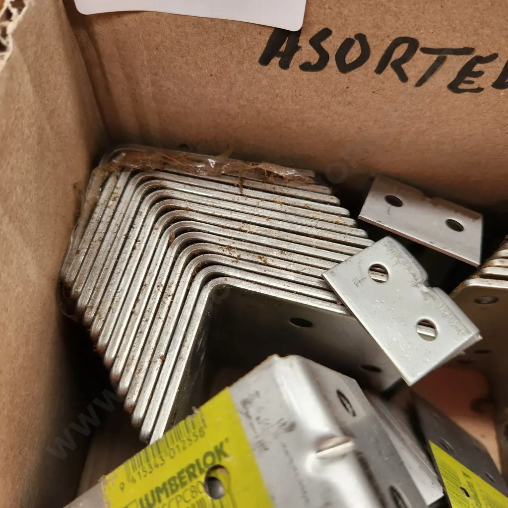 Assorted Brackets Image 1++