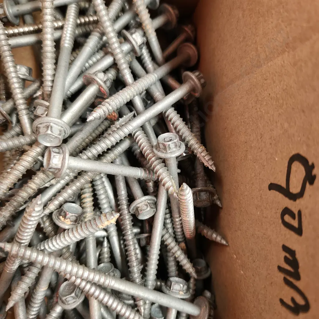 Assorted Fasteners Image 1++