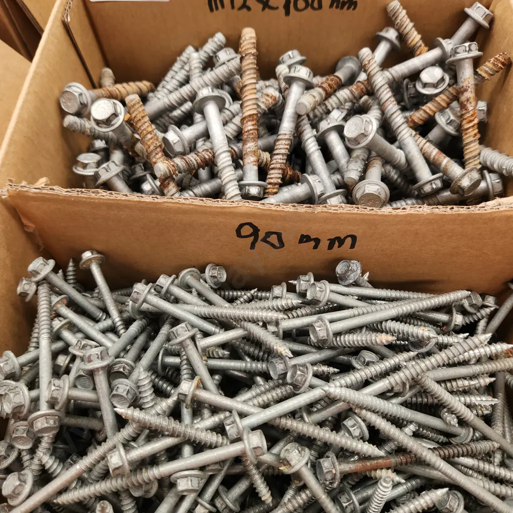 Assorted Fasteners Image 1++