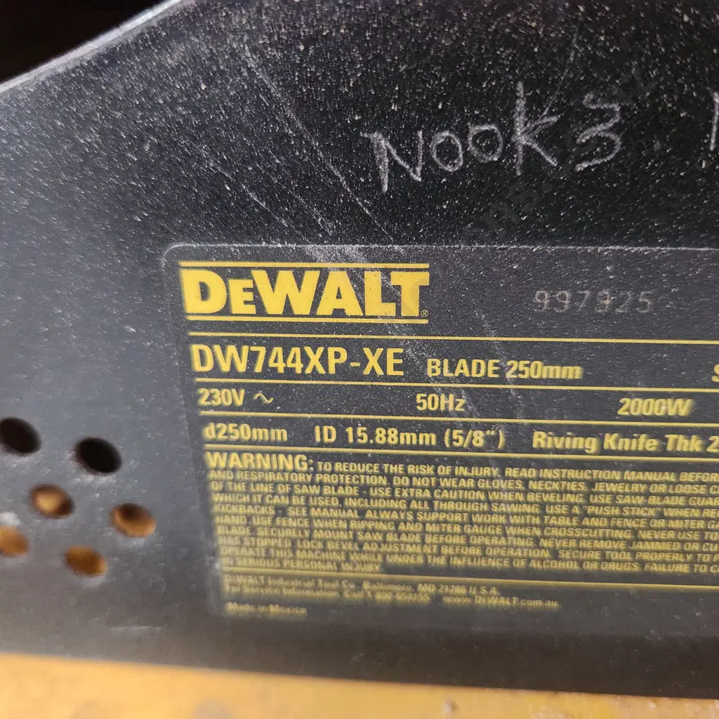 DeWalt Table Saw Image 1++