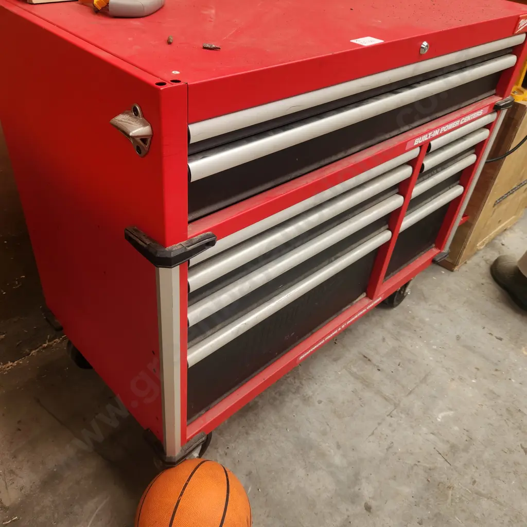 Milwaukee Mobile Workbench Image 1++