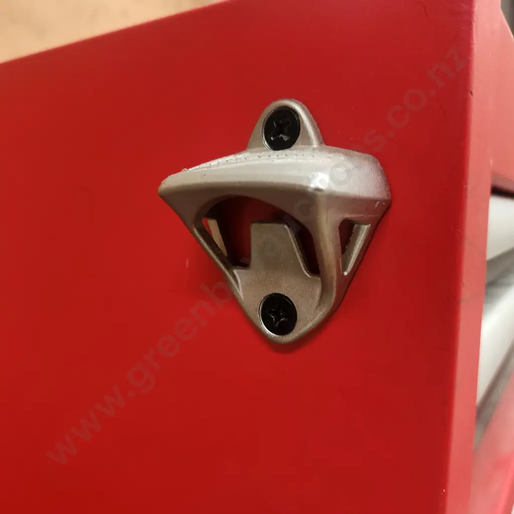 Milwaukee Mobile Workbench Image 1++