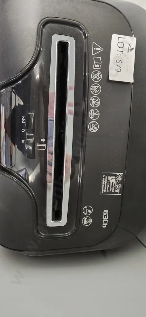 Fellowes Shredder Image 1++