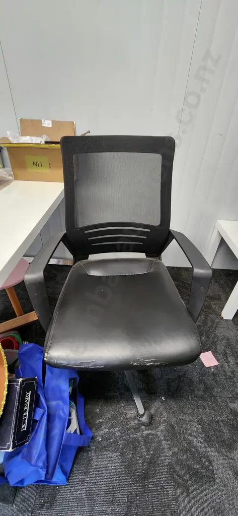 Desk Combo Image 1++