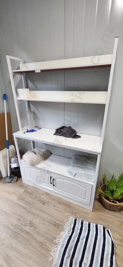 White Storage Unit Image 1++