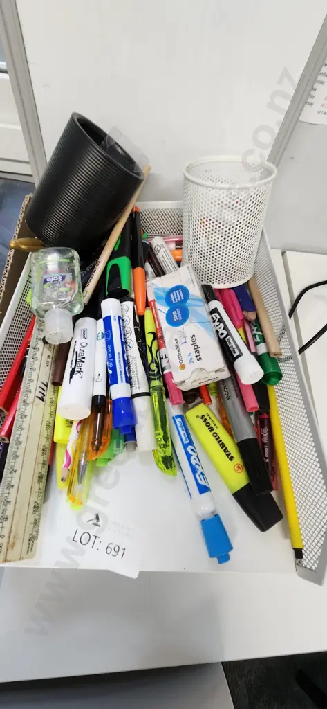 Assorted Stationary Image 1++