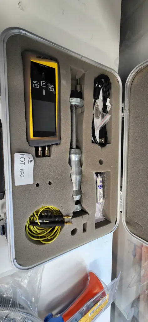 Trotec Moisture Meter Image 1++