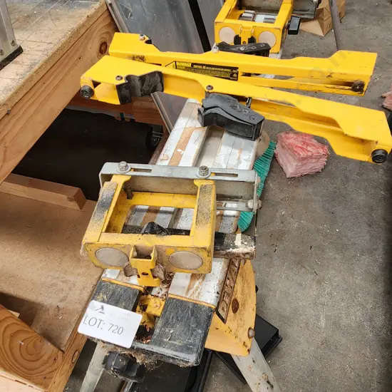 Dewalt Saw work stand