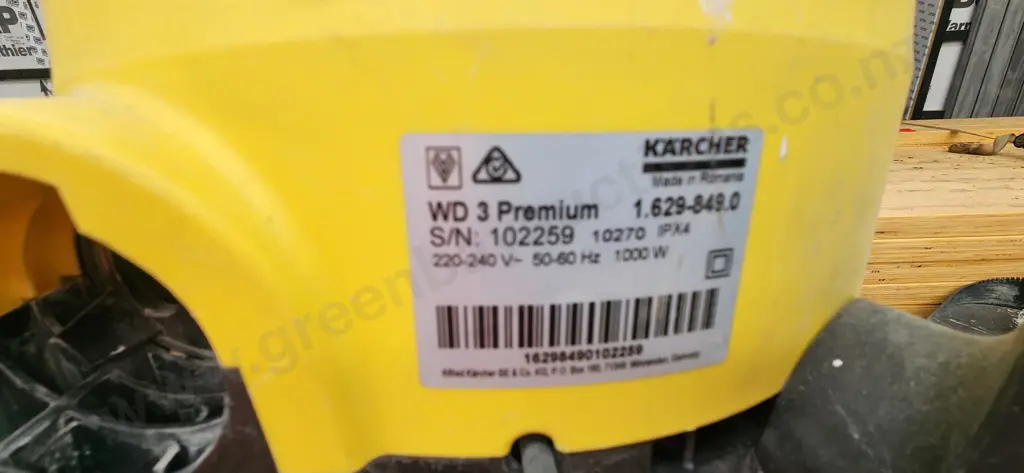 Karcher Wet and Dry vacuum cleaner Image 1++