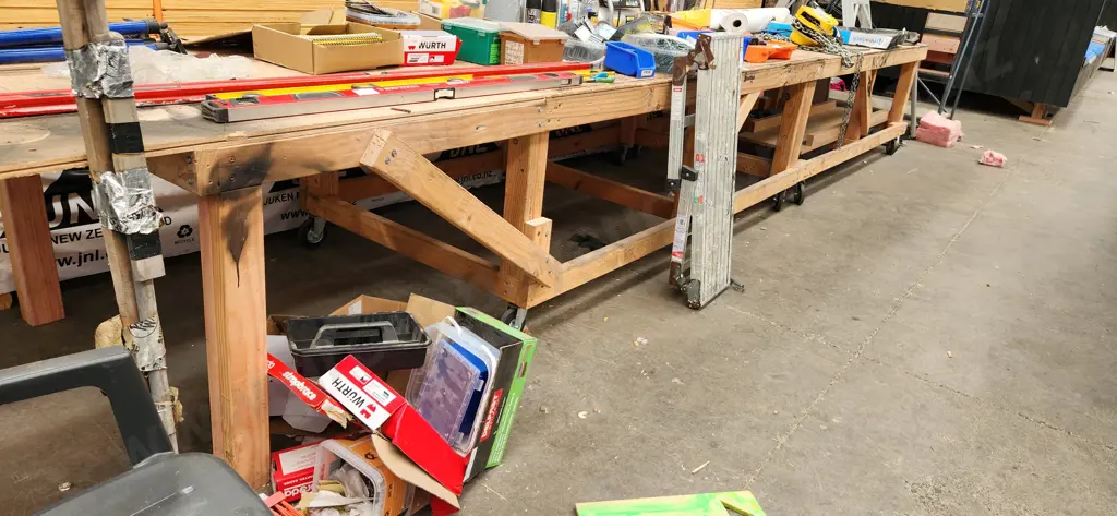 Table (not contents) Image 1++