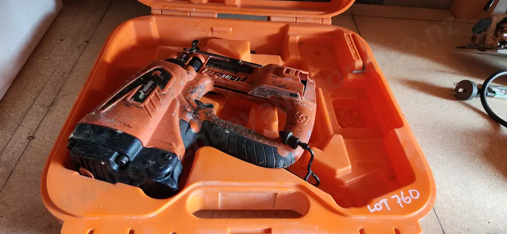 Straight finish nailer Image 1++