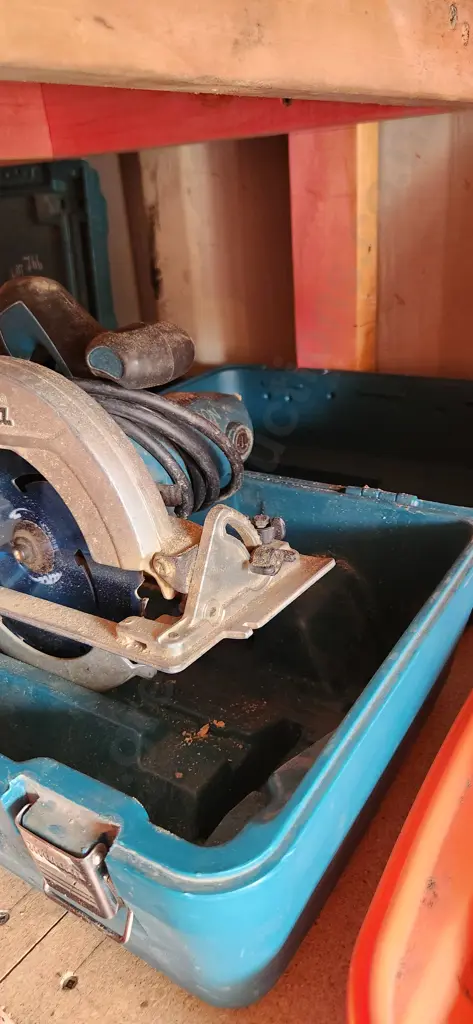 Circular saw Image 1++