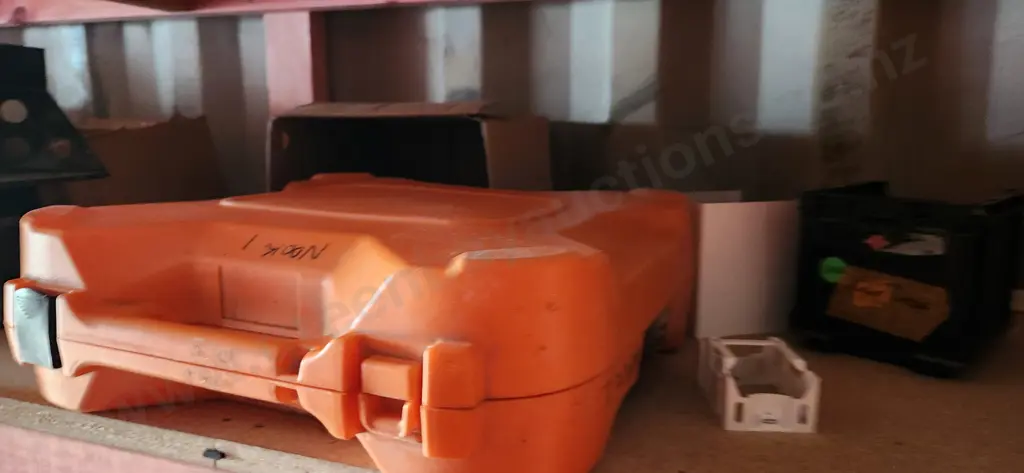 Assorted items Image 1++