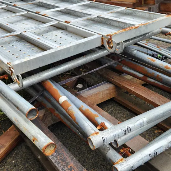 Scaffolding on Pallet